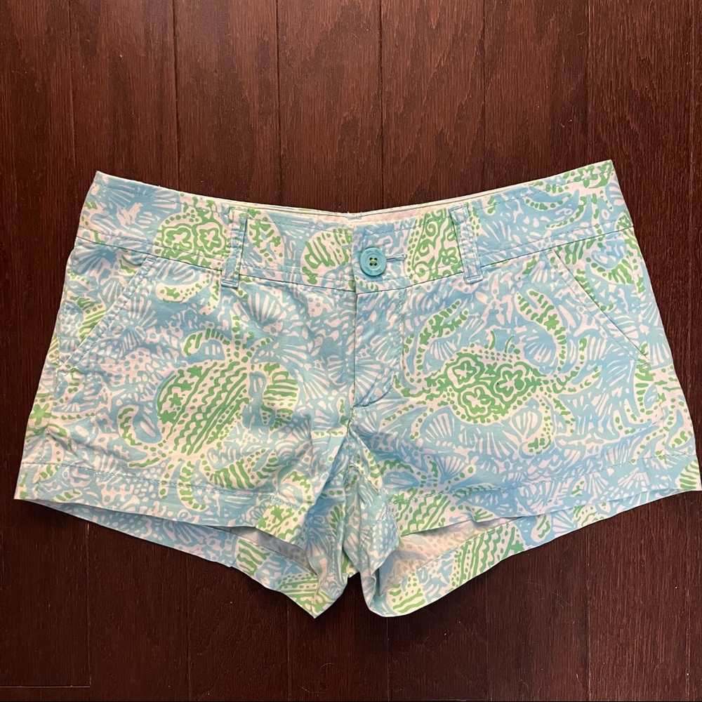 EUC Lilly Pulitzer Size 2 The Walsh Shorts
